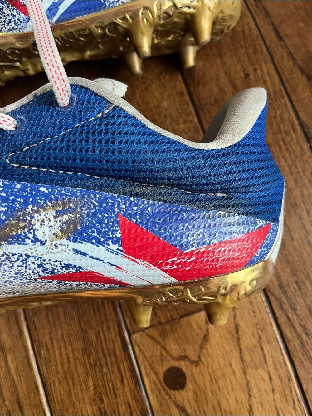 Under Armour Men’s Blur LE MC USA Red, Blue & White Football Cleats Size 9.5